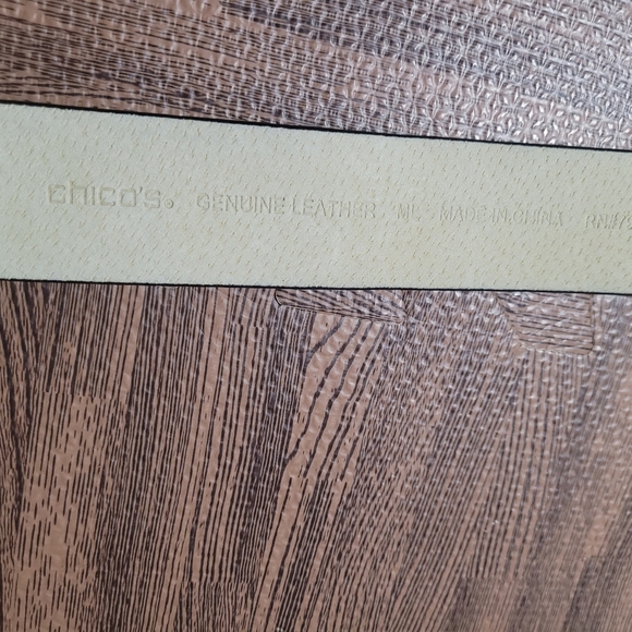 Chicos Chunky Black Leather Belt Adjustable Waist Silver Clasp Buckle Size M/L - Picture 7 of 13